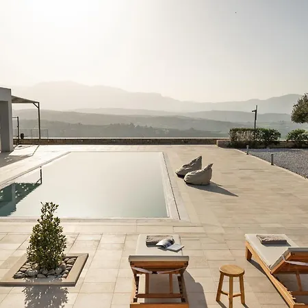 Diktamon Retreat Luxury