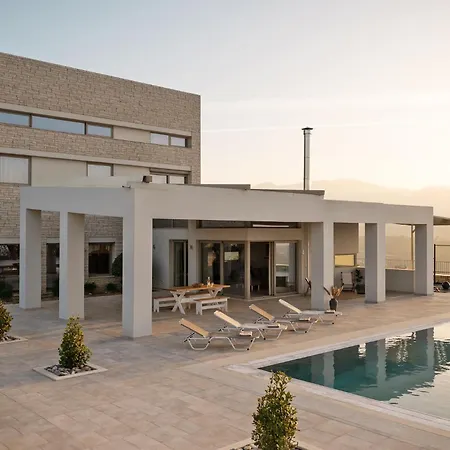 Diktamon Retreat Luxury Villa